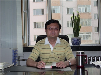 王宏韬_副本.jpg